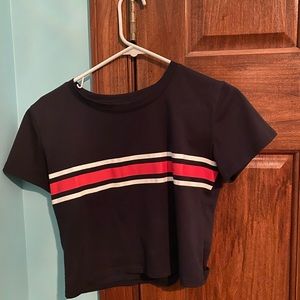 Cropped top with lines across